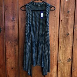 Apt. 9| Grey and Black Vest